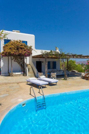 Traditional Mykonian Villa